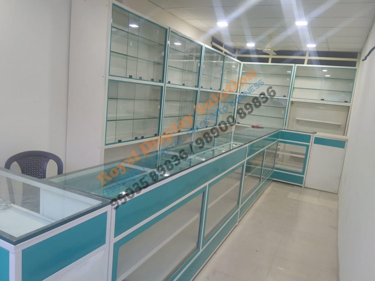 Image of Medical Display Racks
