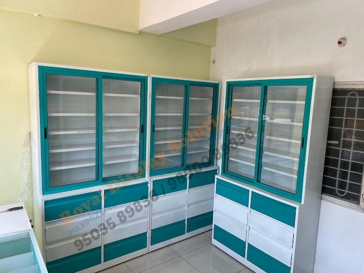 Image of Medical Display Racks